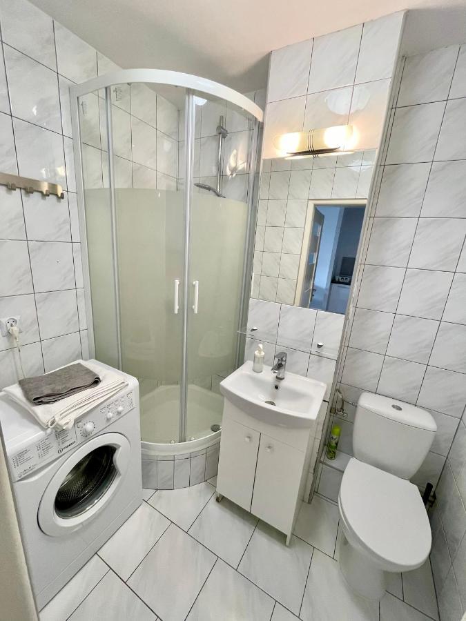 Апартаменты Chmielna Centrum Варшава Экстерьер фото